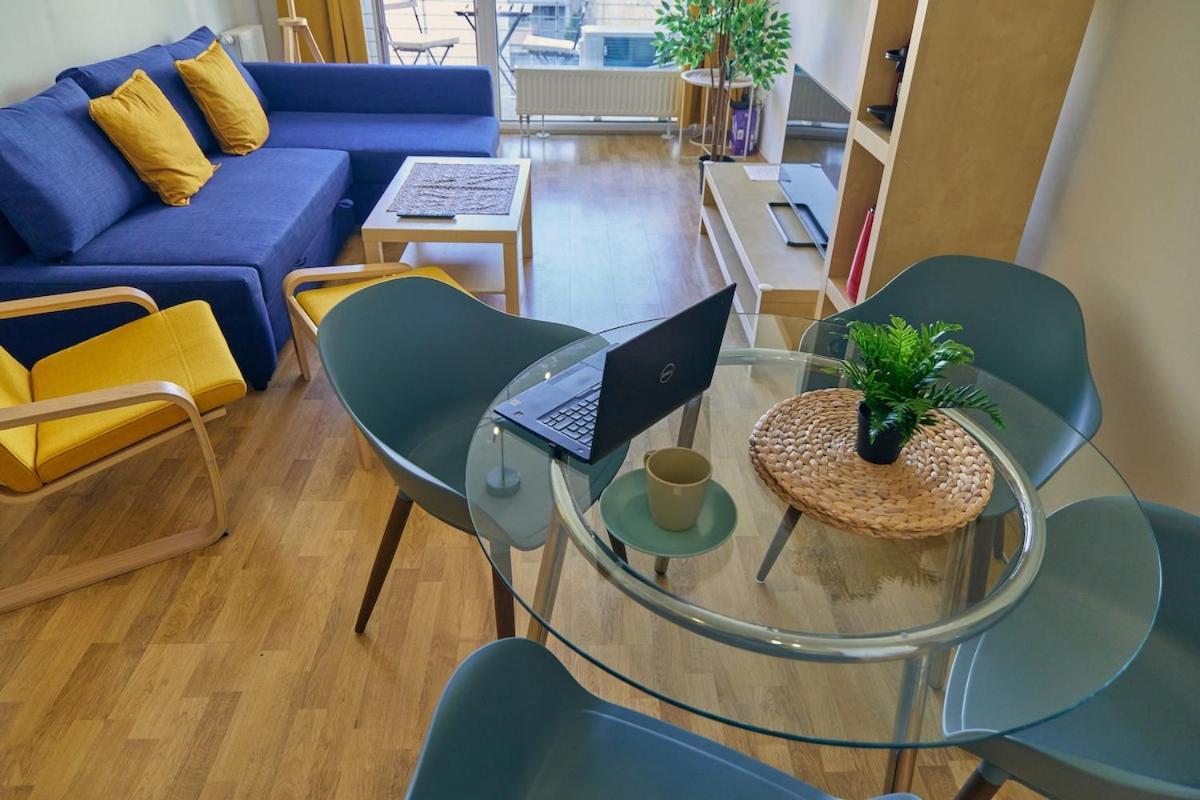 Cozy Quiet Stay With Ac And Parking Budapest Kültér fotó