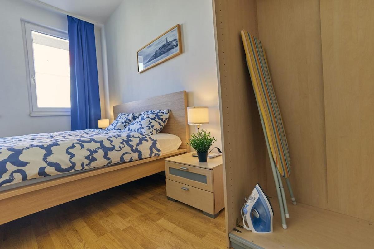 Cozy Quiet Stay With Ac And Parking Budapest Kültér fotó