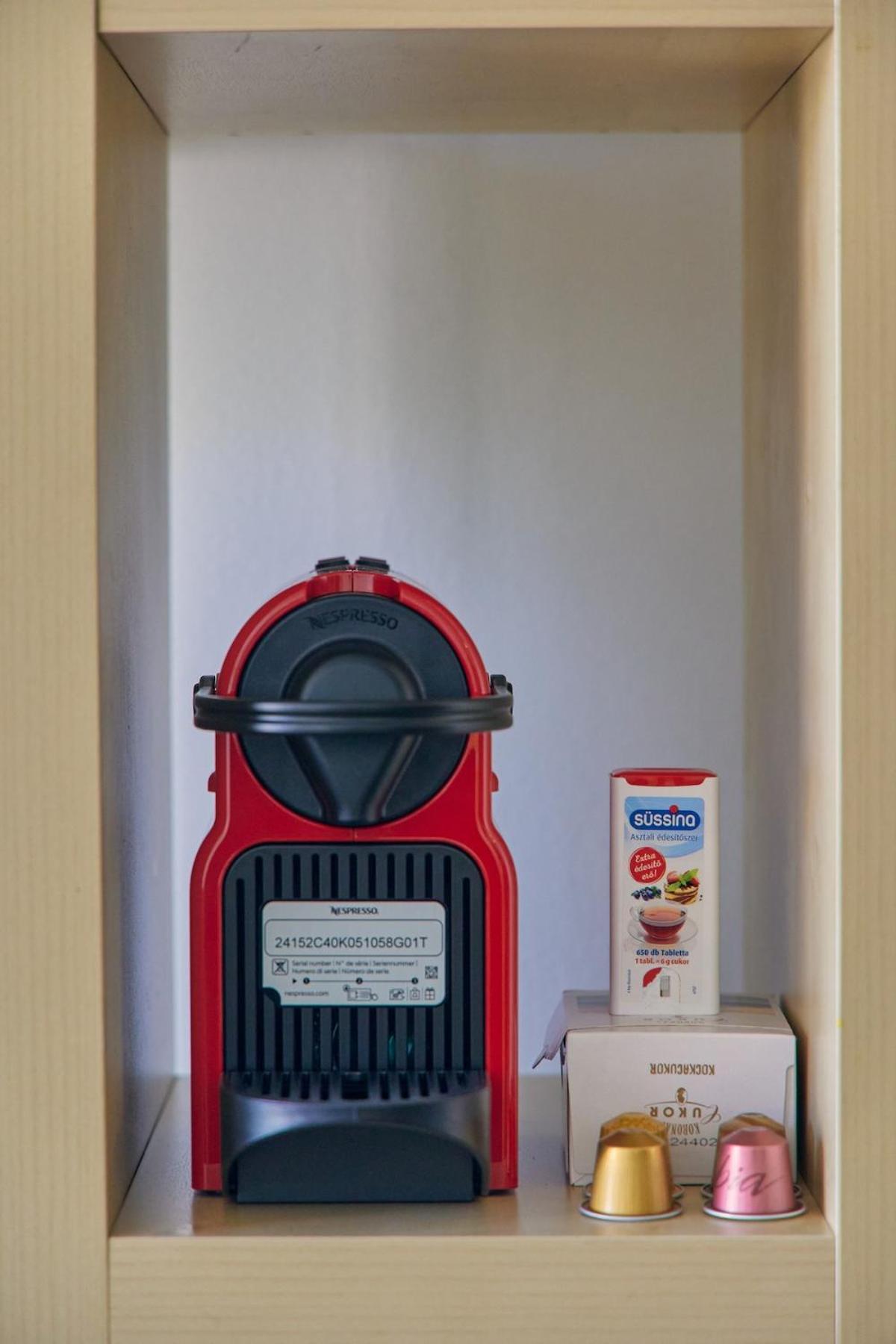 Cozy Quiet Stay With Ac And Parking Budapest Kültér fotó